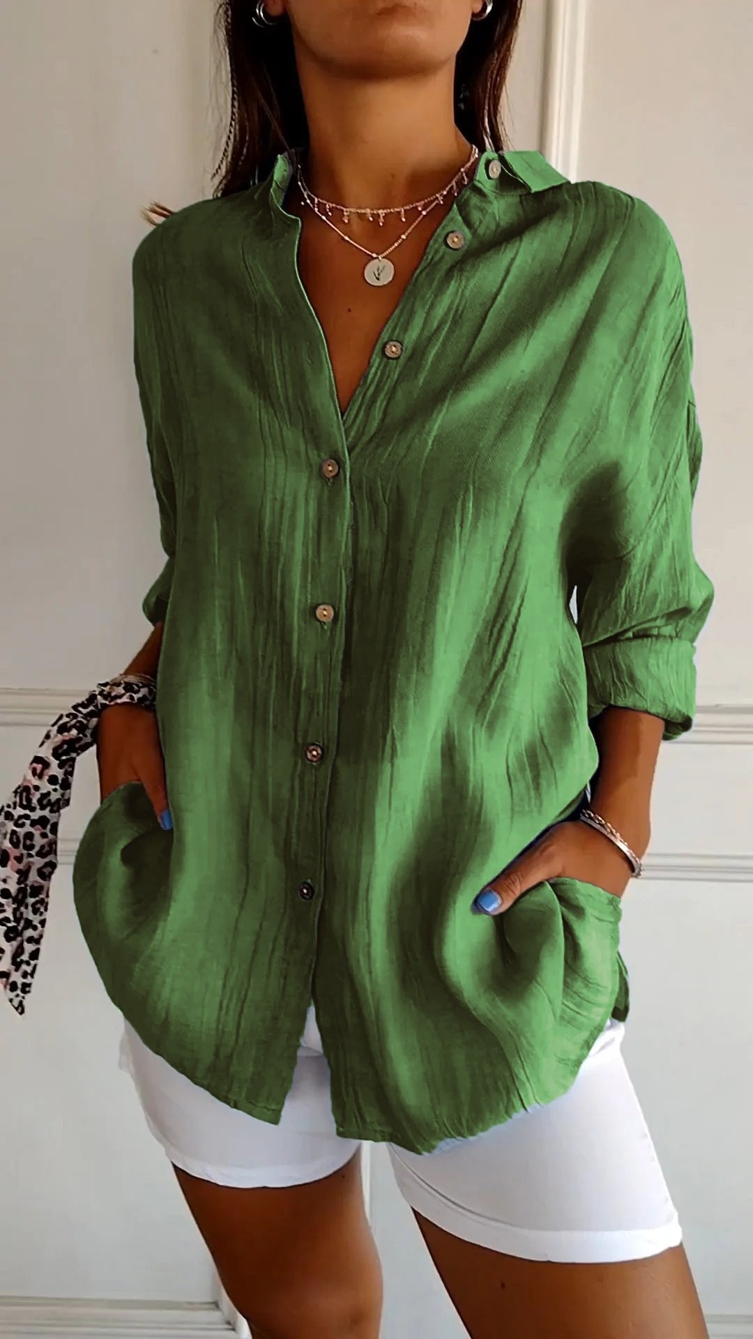 ✨Women's Casual Single-Breasted Pleated Lapel Shirt