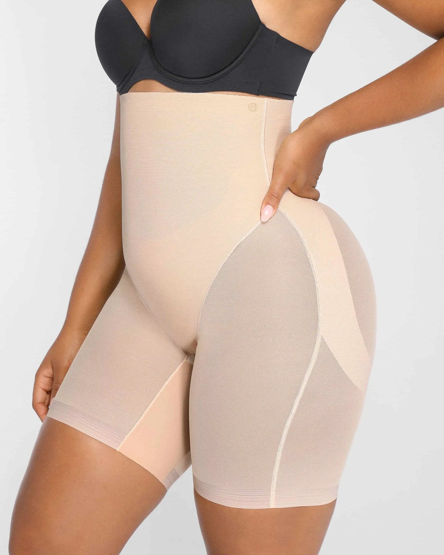 MeshSmooth High-Waisted Mid Thigh Short