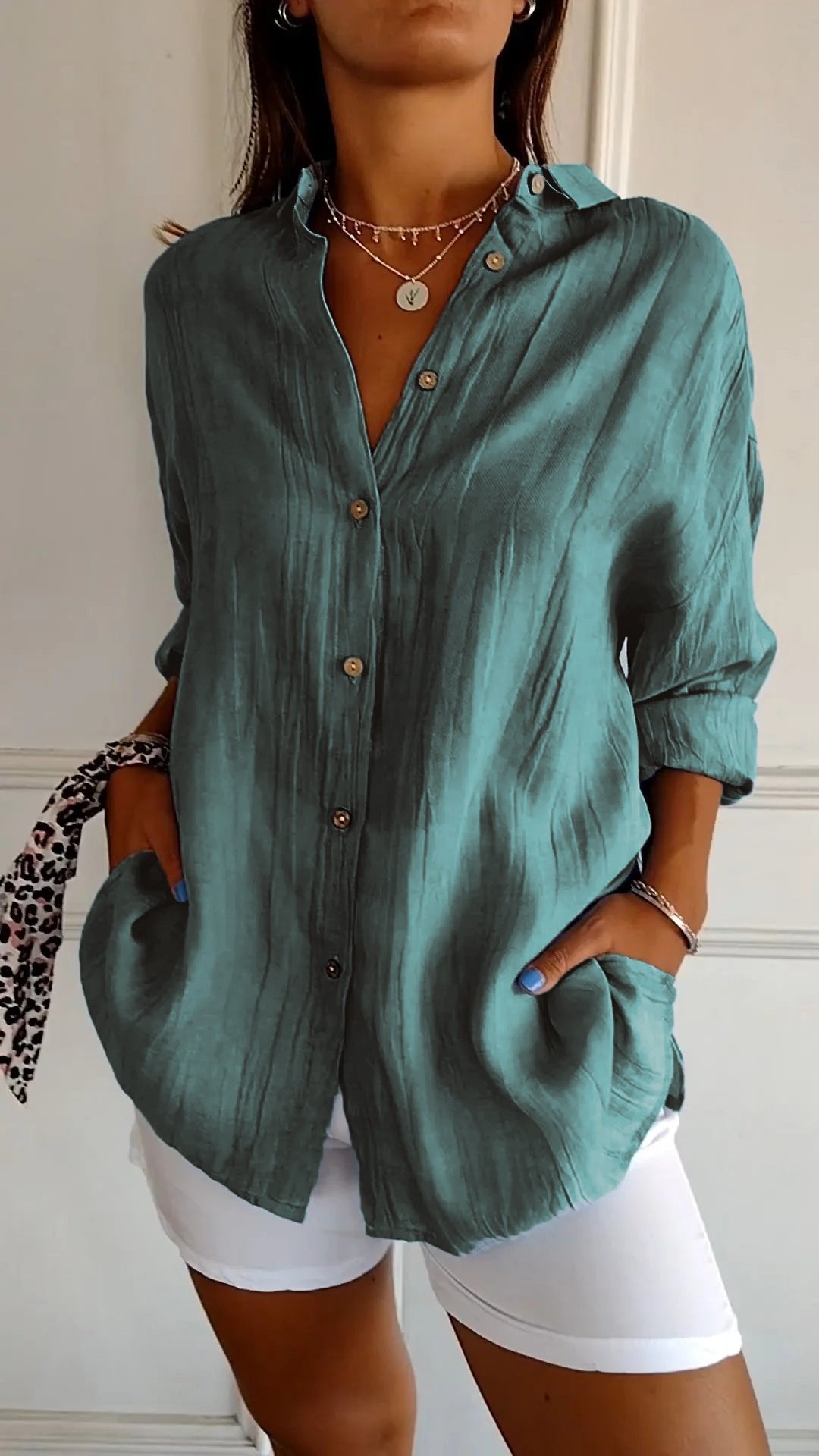 ✨Women's Casual Single-Breasted Pleated Lapel Shirt