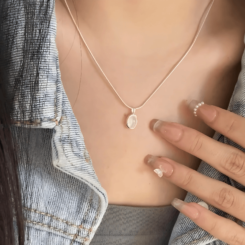 925 silver oval jade necklace niche design Korean version ins style new clavicle chain
