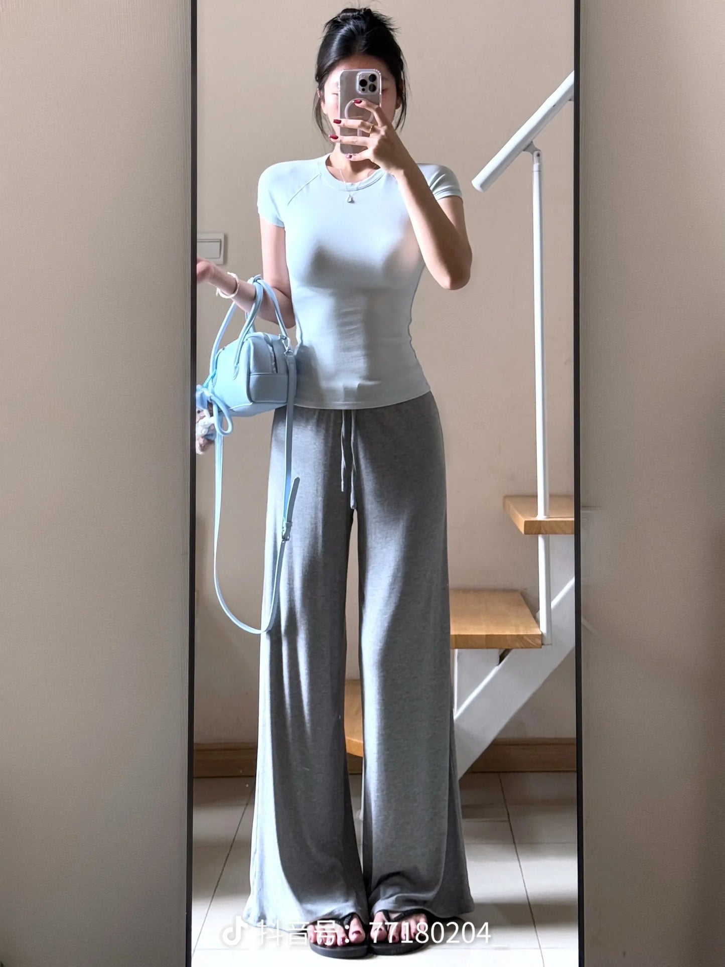 Trendy Queen 2 Piece Matching Summer Sweatsuit Lounge Set Womens Wide Leg Pants Side Ruching Crop Top Sets